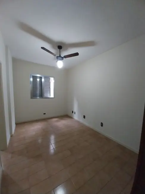 Foto 6 de Apartamento com 3 quartos à venda, 95m2 em Jardim Las Palmas, Guaruja - SP