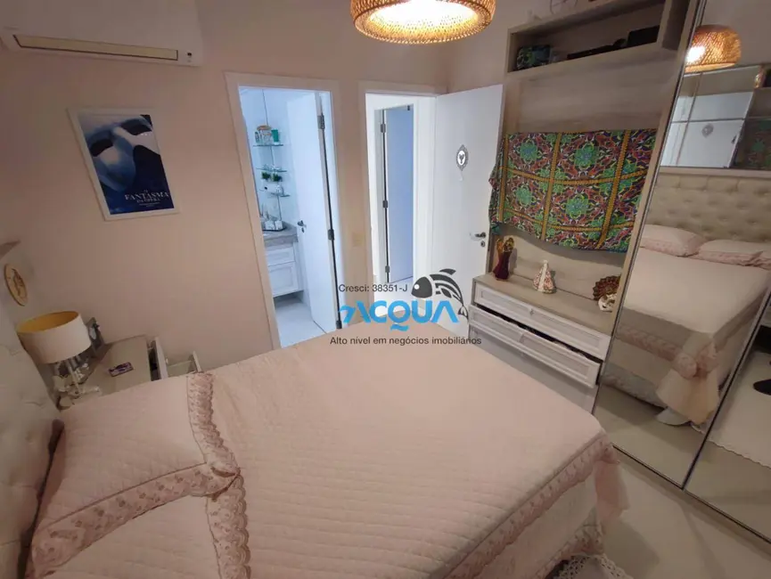 Foto 6 de Apartamento com 3 quartos à venda, 125m2 em Guaruja - SP