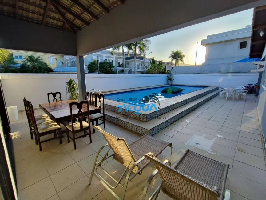 Casa de Condomínio com 5 quartos à venda, 525m2 em Acapulco, Guaruja - SP - imagem 4 Foto 4 de Casa de Condomínio com 5 quartos à venda, 525m2 em Acapulco, Guaruja - SP