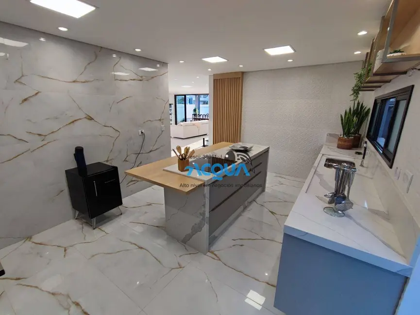 Casa de Condomínio com 5 quartos à venda, 525m2 em Acapulco, Guaruja - SP - imagem 7 Foto 7 de Casa de Condomínio com 5 quartos à venda, 525m2 em Acapulco, Guaruja - SP