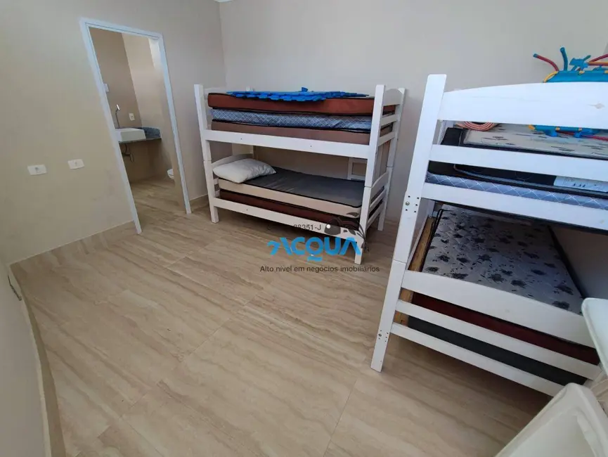 Sobrado com 6 quartos à venda, 2000m2 em Jardim Virgínia, Guaruja - SP - imagem 8 Foto 8 de Sobrado com 6 quartos à venda, 2000m2 em Jardim Virgínia, Guaruja - SP