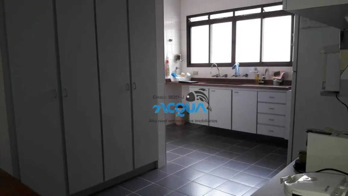 Foto 3 de Apartamento com 4 quartos à venda, 240m2 em Guaruja - SP