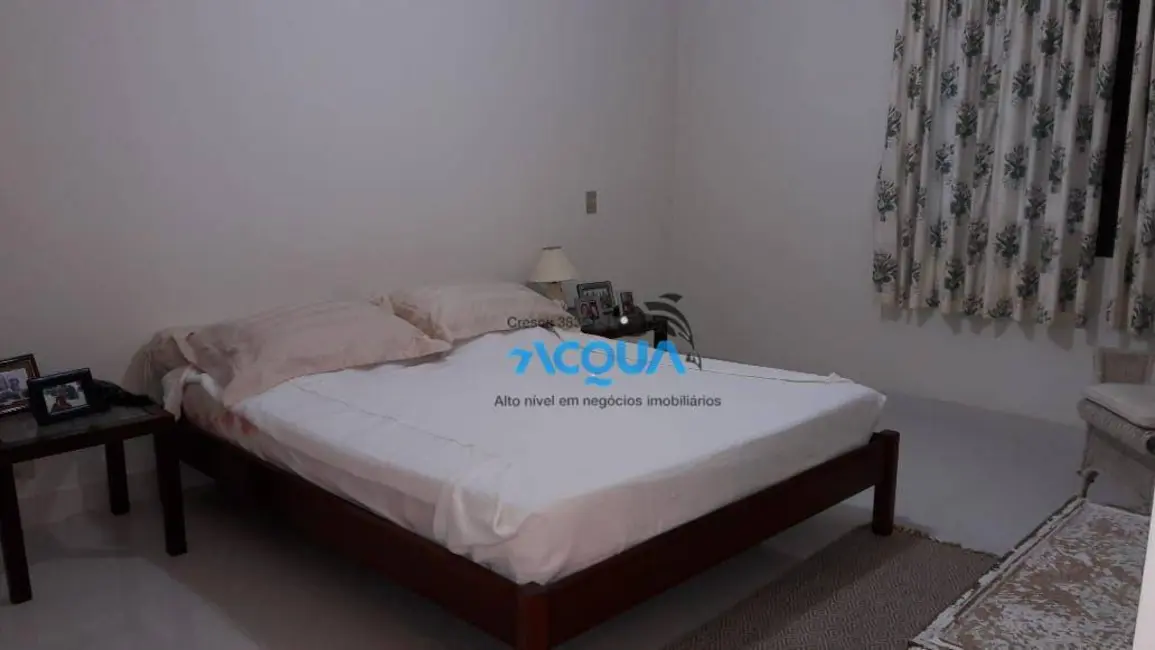 Foto 8 de Apartamento com 4 quartos à venda, 240m2 em Guaruja - SP