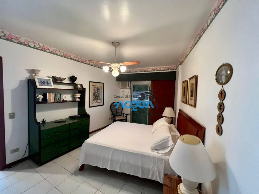 Foto 6 de Apartamento com 3 quartos à venda, 160m2 em Guaruja - SP