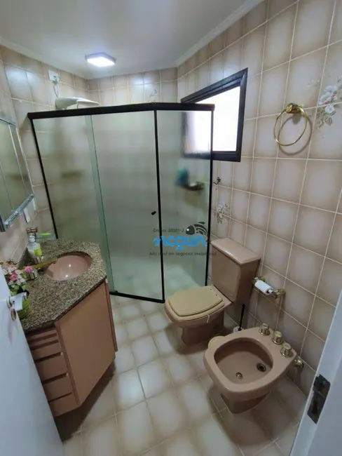 Foto 8 de Apartamento com 3 quartos à venda, 130m2 em Guaruja - SP