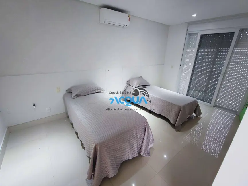 Casa de Condomínio com 4 quartos à venda, 525m2 em Acapulco, Guaruja - SP - imagem 8 Foto 8 de Casa de Condomínio com 4 quartos à venda, 525m2 em Acapulco, Guaruja - SP