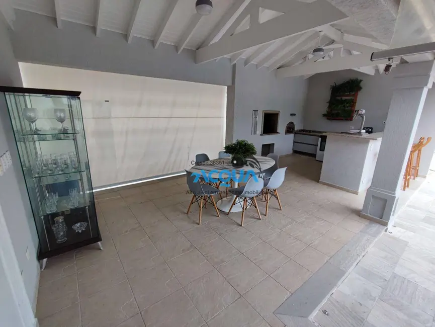 Casa de Condomínio com 6 quartos à venda, 1000m2 em Acapulco, Guaruja - SP - imagem 9 Foto 9 de Casa de Condomínio com 6 quartos à venda, 1000m2 em Acapulco, Guaruja - SP