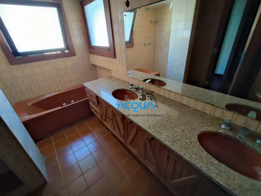 Casa de Condomínio com 6 quartos à venda, 1000m2 em Acapulco, Guaruja - SP - imagem 7 Foto 7 de Casa de Condomínio com 6 quartos à venda, 1000m2 em Acapulco, Guaruja - SP