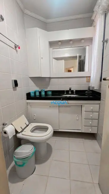 Foto 8 de Apartamento com 3 quartos à venda, 135m2 em Jardim Três Marias, Guaruja - SP
