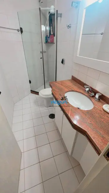 Foto 6 de Apartamento com 3 quartos à venda, 135m2 em Jardim Três Marias, Guaruja - SP