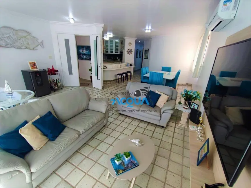 Foto 2 de Apartamento com 3 quartos à venda, 130m2 em Guaruja - SP