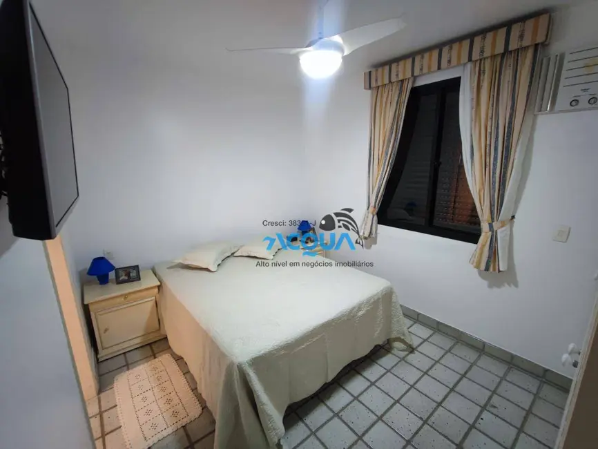 Foto 9 de Apartamento com 3 quartos à venda, 130m2 em Guaruja - SP