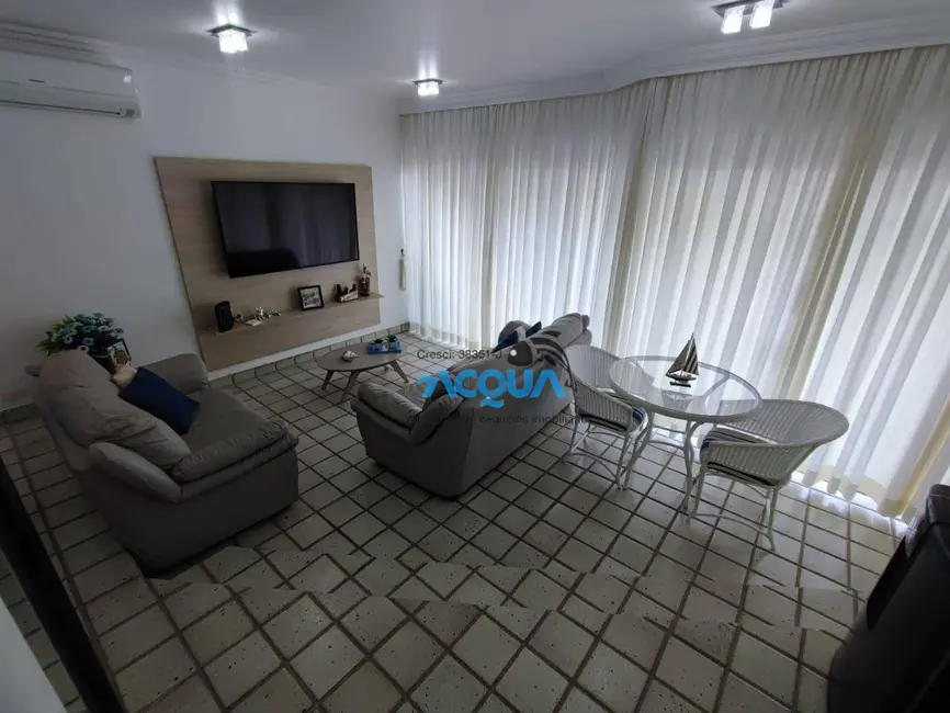 Foto 3 de Apartamento com 3 quartos à venda, 130m2 em Guaruja - SP