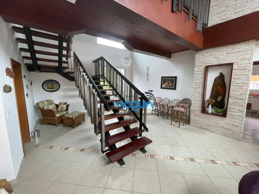 Sobrado com 5 quartos à venda, 1100m2 em Guaruja - SP - imagem 9 Foto 9 de Sobrado com 5 quartos à venda, 1100m2 em Guaruja - SP