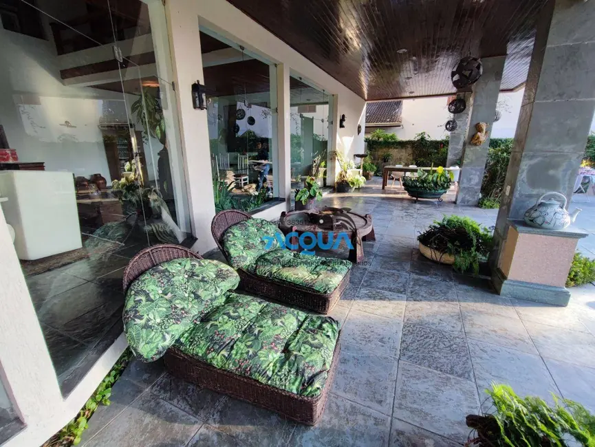 Sobrado com 4 quartos à venda, 3800m2 em Guaruja - SP - imagem 6 Foto 6 de Sobrado com 4 quartos à venda, 3800m2 em Guaruja - SP