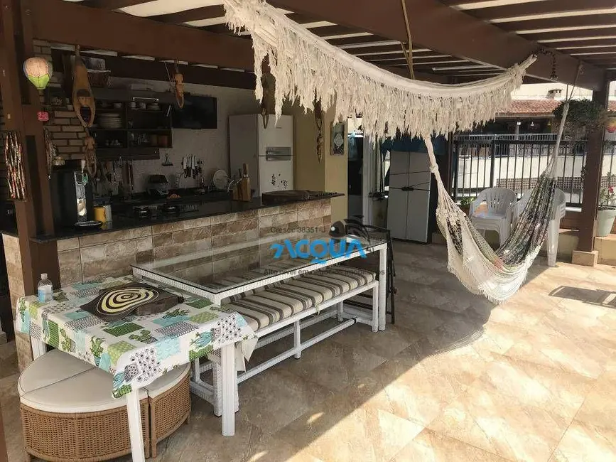 Cobertura com 3 quartos à venda, 170m2 em Vila Luis Antônio, Guaruja - SP - imagem 5 Foto 5 de Cobertura com 3 quartos à venda, 170m2 em Vila Luis Antônio, Guaruja - SP