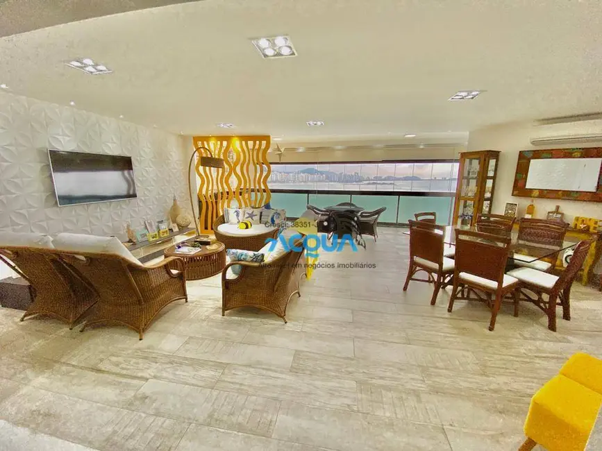 Apartamento com 3 quartos à venda, 156m2 em Jardim Astúrias, Guaruja - SP - imagem 4 Foto 4 de Apartamento com 3 quartos à venda, 156m2 em Jardim Astúrias, Guaruja - SP