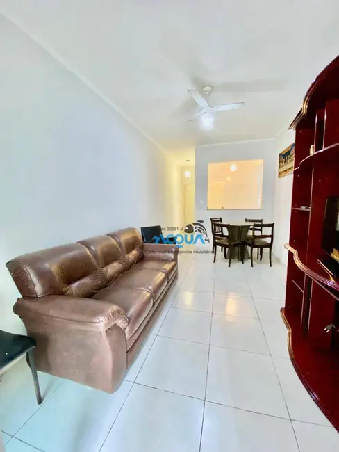 Foto 2 de Apartamento com 2 quartos à venda, 70m2 em Jardim Las Palmas, Guaruja - SP