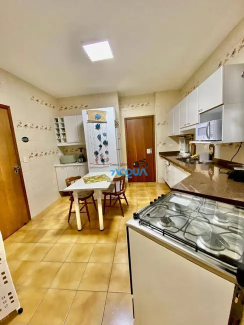 Foto 6 de Apartamento com 3 quartos à venda, 150m2 em Jardim Astúrias, Guaruja - SP
