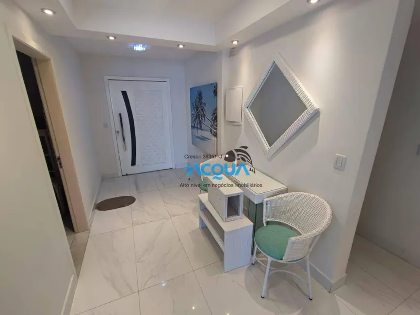 Foto 2 de Apartamento com 4 quartos à venda, 127m2 em Pitangueiras, Guaruja - SP