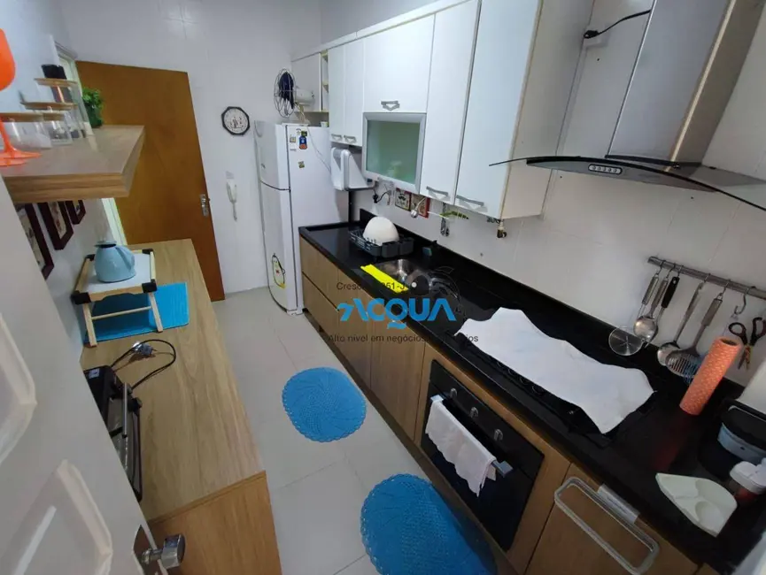 Foto 5 de Apartamento com 2 quartos à venda, 76m2 em Guaruja - SP