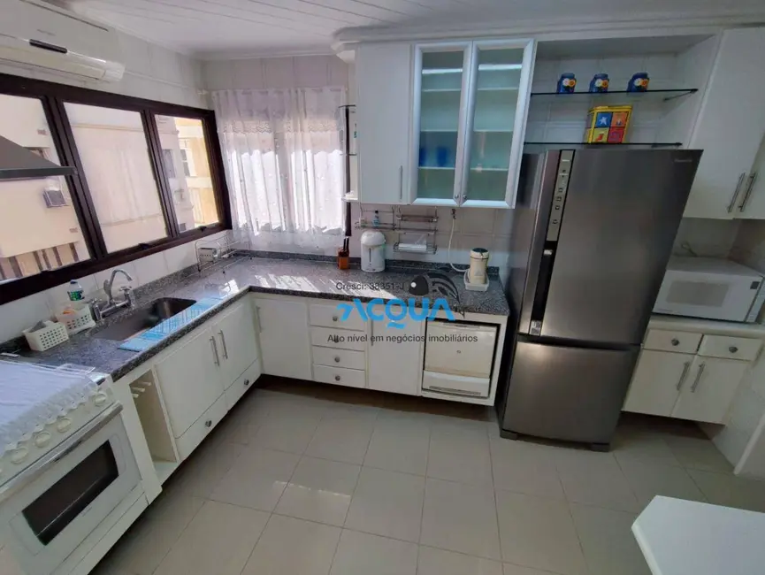 Apartamento com 3 quartos à venda, 160m2 em Guaruja - SP - imagem 7 Foto 7 de Apartamento com 3 quartos à venda, 160m2 em Guaruja - SP