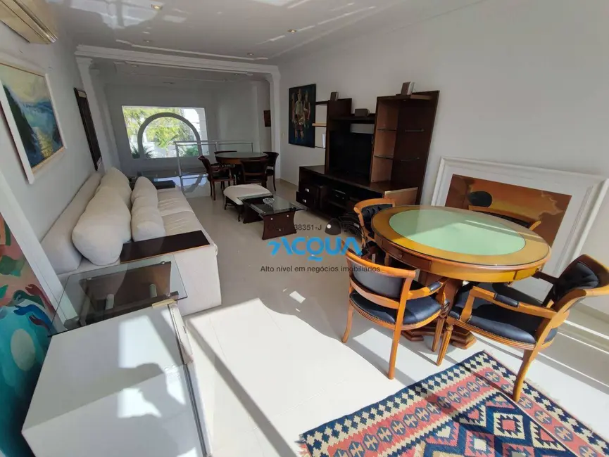 Casa de Condomínio com 5 quartos à venda, 525m2 em Jardim Acapulco, Guaruja - SP - imagem 9 Foto 9 de Casa de Condomínio com 5 quartos à venda, 525m2 em Jardim Acapulco, Guaruja - SP