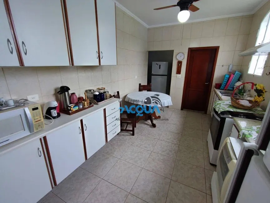 Foto 7 de Casa de Condomínio com 9 quartos à venda, 3000m2 em Jardim Acapulco, Guaruja - SP