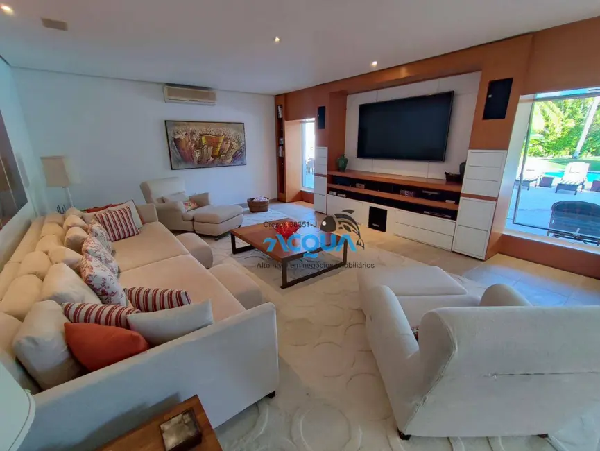 Foto 3 de Casa de Condomínio com 9 quartos à venda, 3000m2 em Jardim Acapulco, Guaruja - SP
