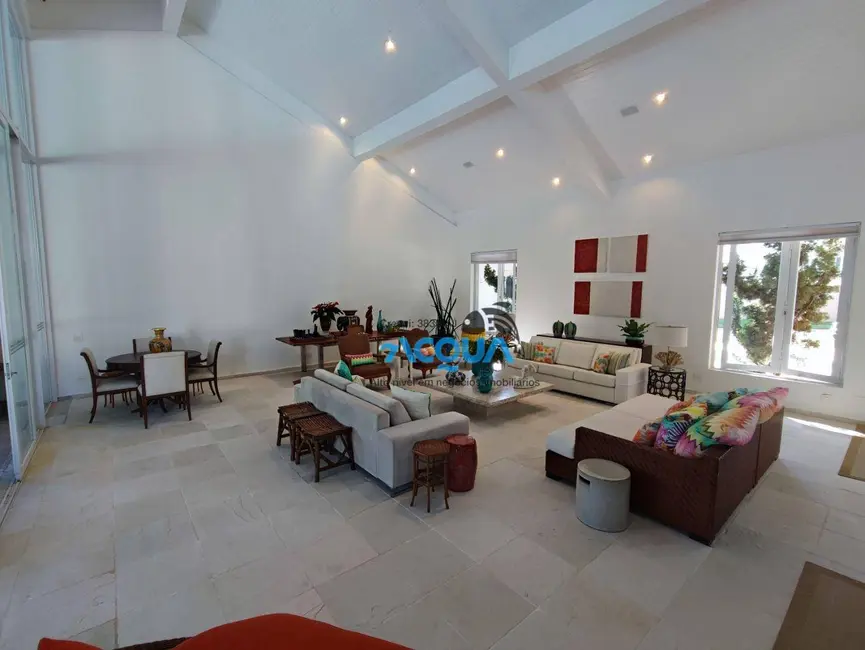 Foto 2 de Casa de Condomínio com 9 quartos à venda, 3000m2 em Jardim Acapulco, Guaruja - SP