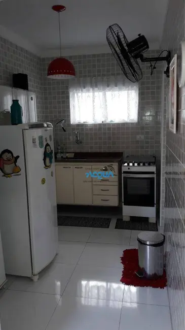 Foto 3 de Apartamento com 2 quartos à venda em Guaruja - SP