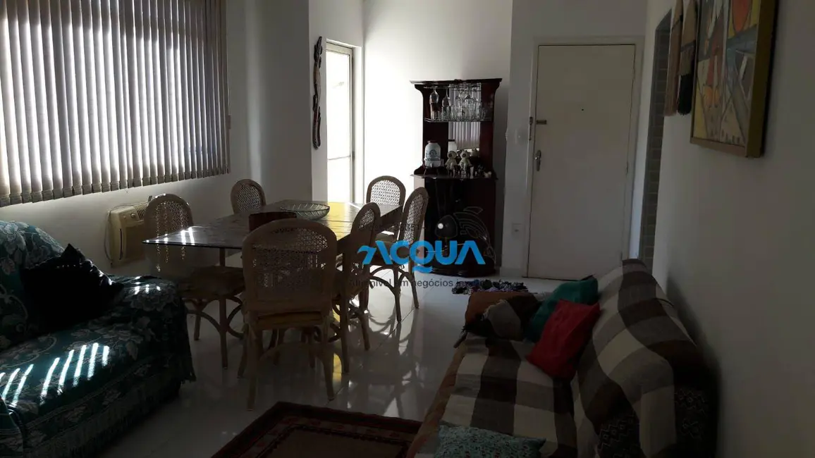 Foto 2 de Apartamento com 2 quartos à venda em Guaruja - SP