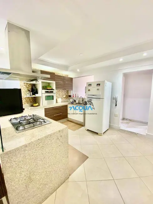 Foto 8 de Apartamento com 3 quartos à venda, 134m2 em Vila Luis Antônio, Guaruja - SP