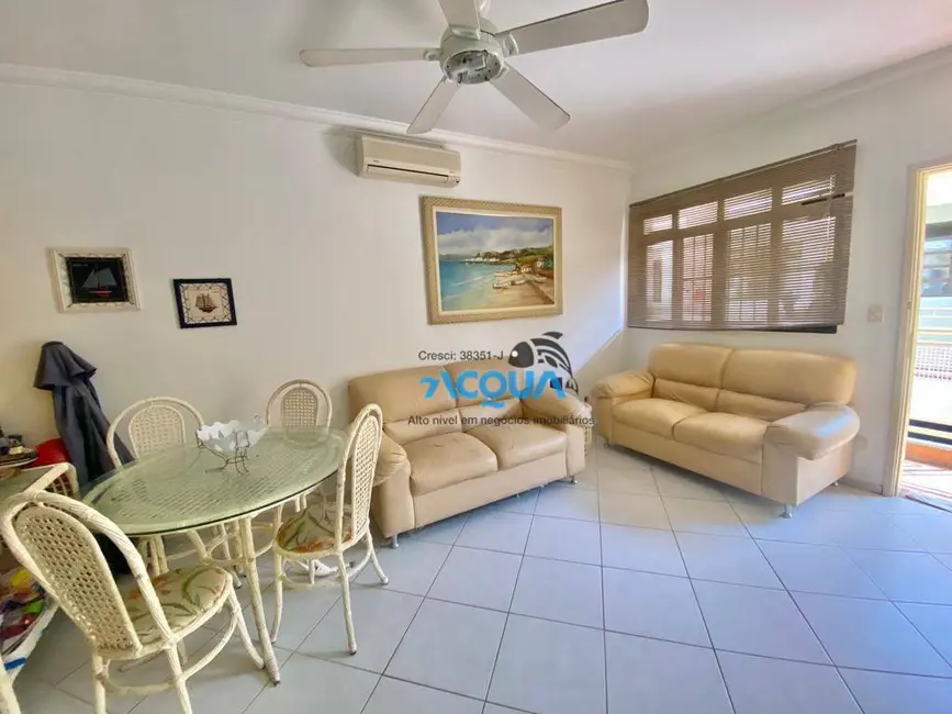 Foto 1 de Apartamento com 2 quartos à venda em Guaruja - SP