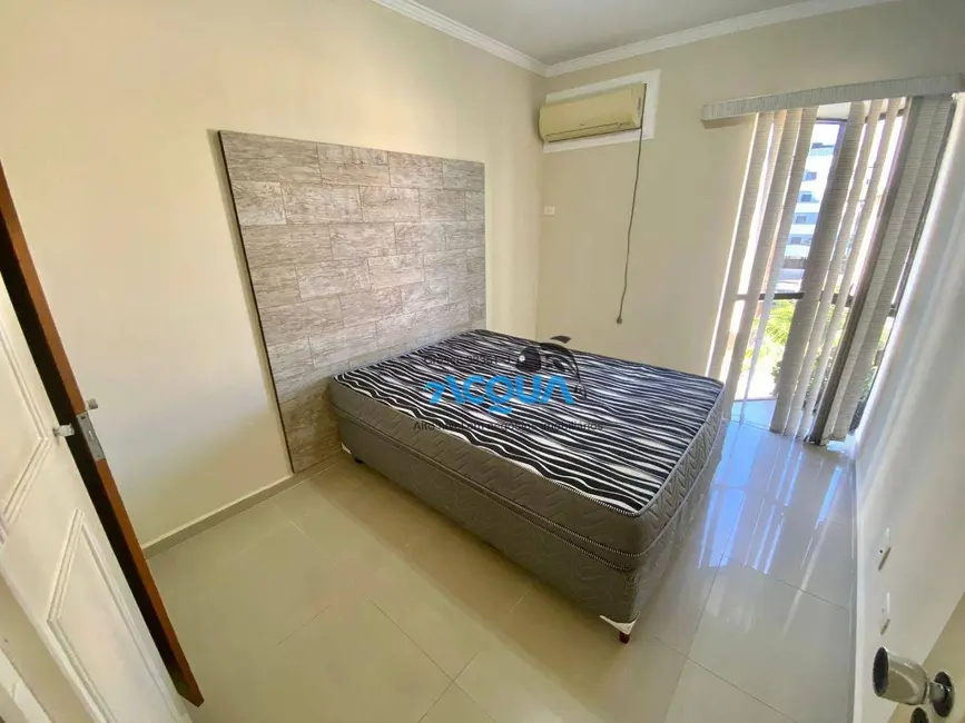 Foto 7 de Apartamento com 4 quartos para alugar em Guaruja - SP