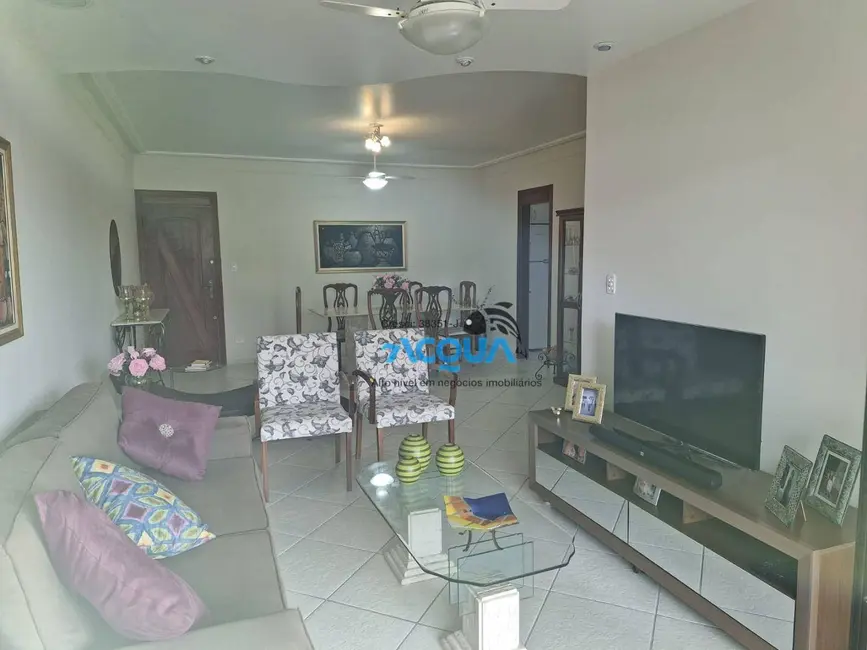 Apartamento com 2 quartos para alugar, 120m2 em Guaruja - SP - imagem 1 Foto 1 de Apartamento com 2 quartos para alugar, 120m2 em Guaruja - SP