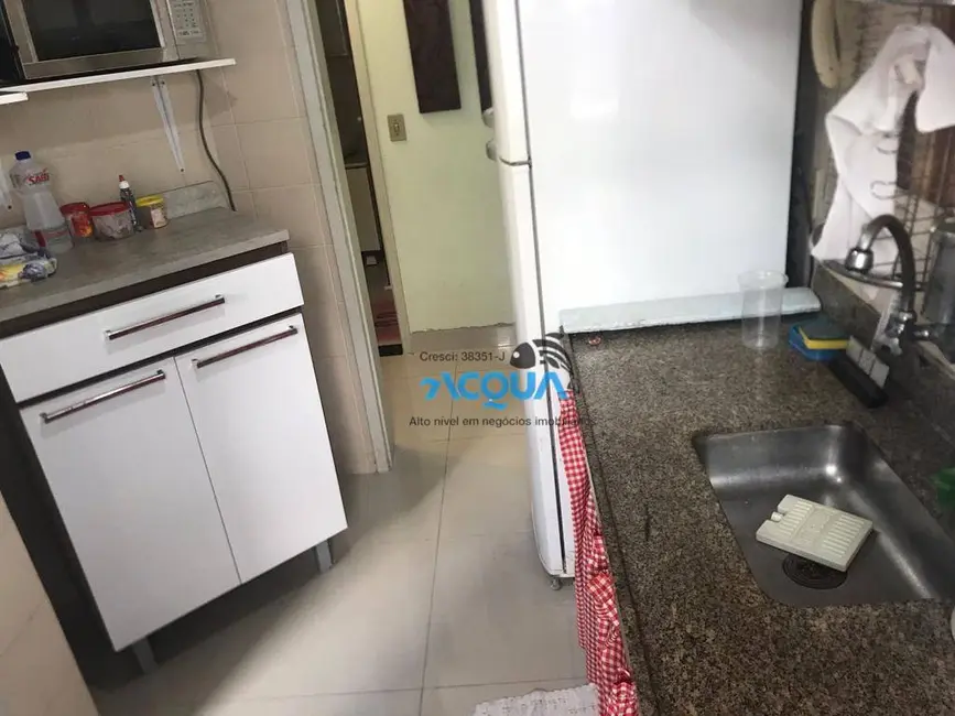 Foto 5 de Apartamento com 2 quartos à venda, 83m2 em Jardim Las Palmas, Guaruja - SP