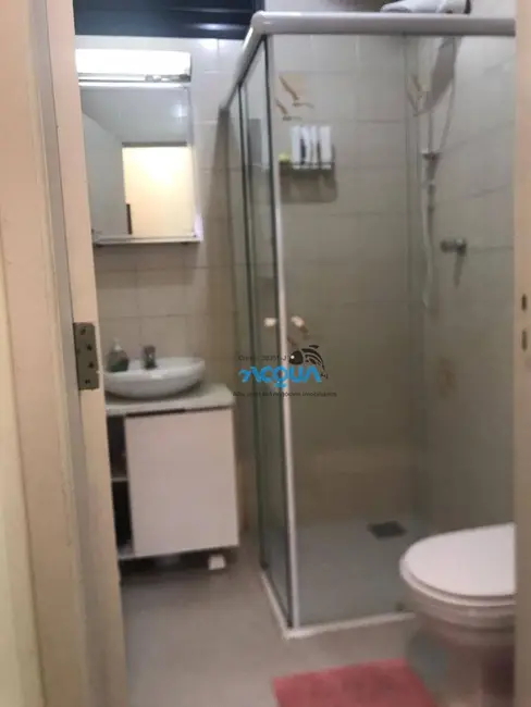 Foto 9 de Apartamento com 2 quartos à venda, 83m2 em Jardim Las Palmas, Guaruja - SP