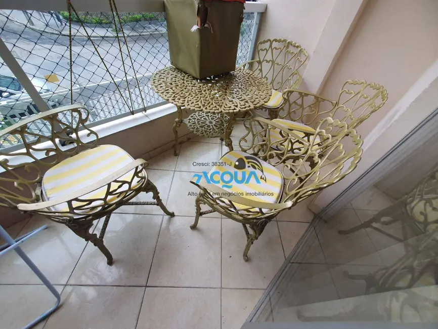 Apartamento com 2 quartos à venda, 74m2 em Jardim Três Marias, Guaruja - SP - imagem 3 Foto 3 de Apartamento com 2 quartos à venda, 74m2 em Jardim Três Marias, Guaruja - SP