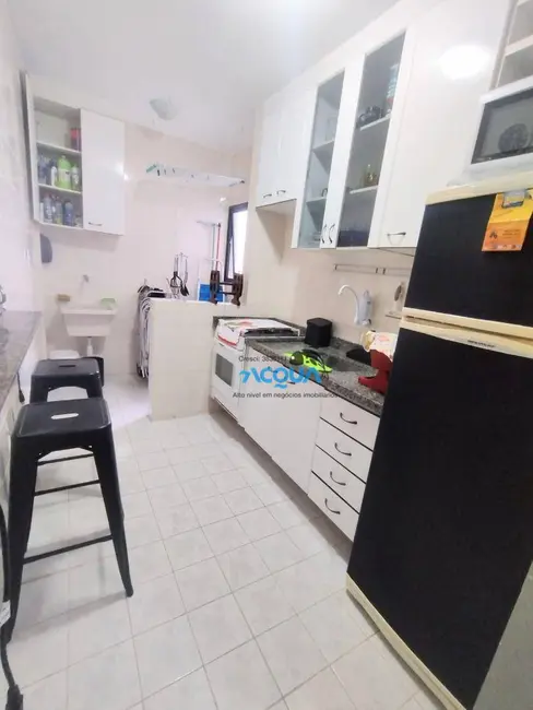 Foto 3 de Apartamento com 3 quartos à venda, 70m2 em Guaruja - SP