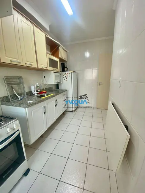 Foto 3 de Apartamento com 2 quartos à venda, 70m2 em Jardim Las Palmas, Guaruja - SP
