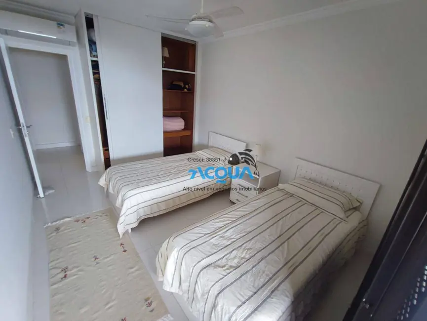 Foto 5 de Apartamento com 3 quartos à venda, 168m2 em Morro Sorocotuba, Guaruja - SP