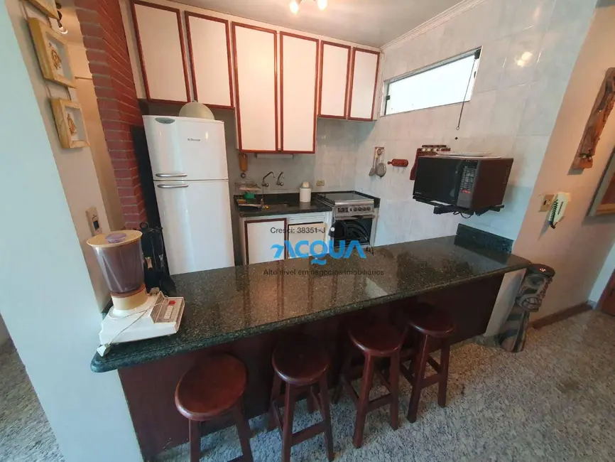 Foto 6 de Apartamento com 3 quartos à venda, 85m2 em Parque Enseada, Guaruja - SP