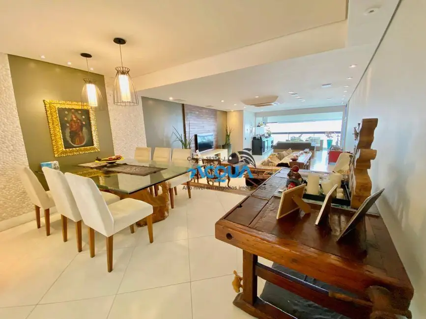 Apartamento com 3 quartos à venda, 186m2 em Guaruja - SP - imagem 4 Foto 4 de Apartamento com 3 quartos à venda, 186m2 em Guaruja - SP