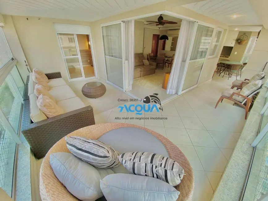 Foto 3 de Apartamento com 3 quartos à venda, 150m2 em Vila Alzira, Guaruja - SP