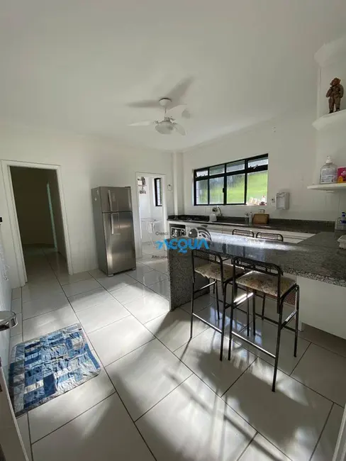 Foto 4 de Apartamento com 3 quartos à venda, 140m2 em Barra Funda, Guaruja - SP