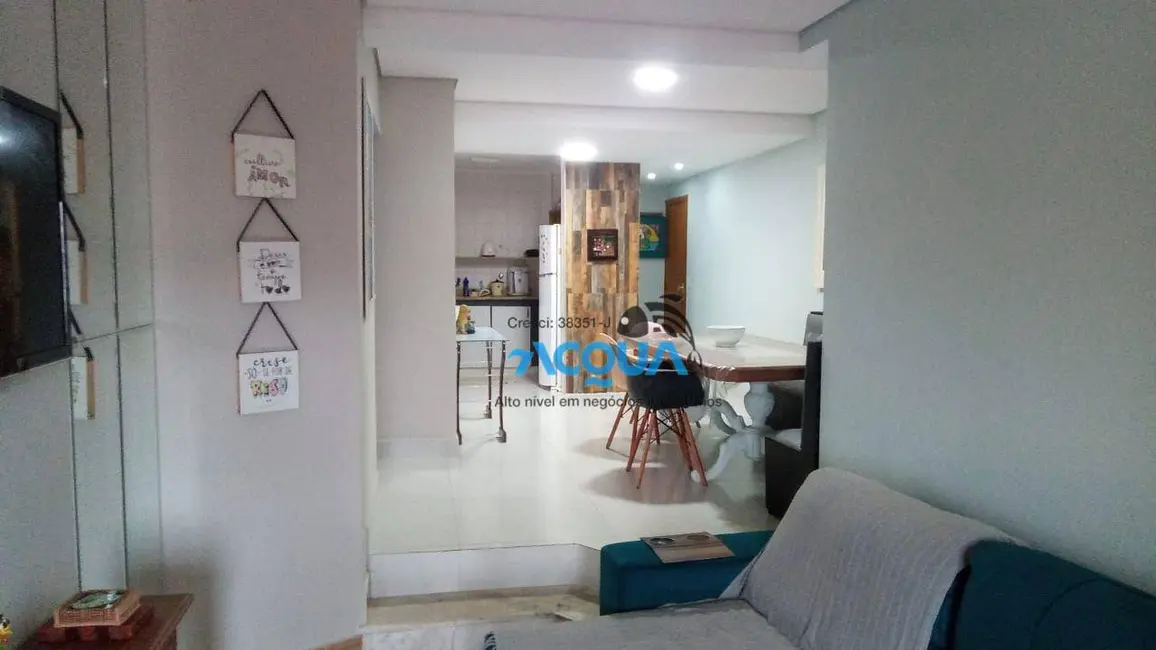 Foto 2 de Apartamento com 3 quartos à venda, 90m2 em Guaruja - SP
