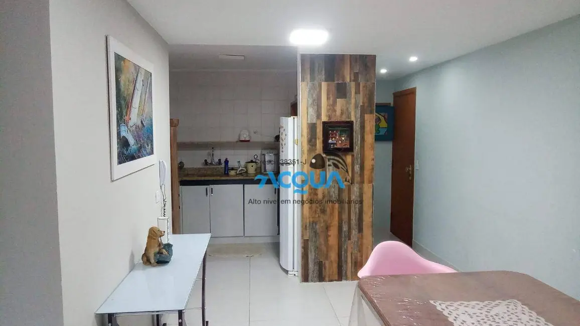 Foto 3 de Apartamento com 3 quartos à venda, 90m2 em Guaruja - SP