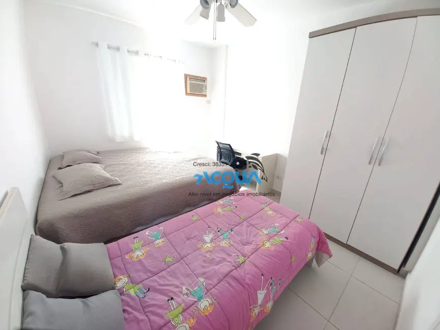 Foto 5 de Apartamento com 3 quartos à venda, 90m2 em Guaruja - SP