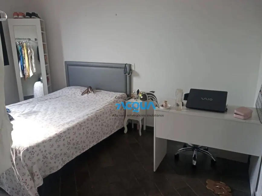 Cobertura com 3 quartos à venda, 200m2 em Guaruja - SP - imagem 8 Foto 8 de Cobertura com 3 quartos à venda, 200m2 em Guaruja - SP